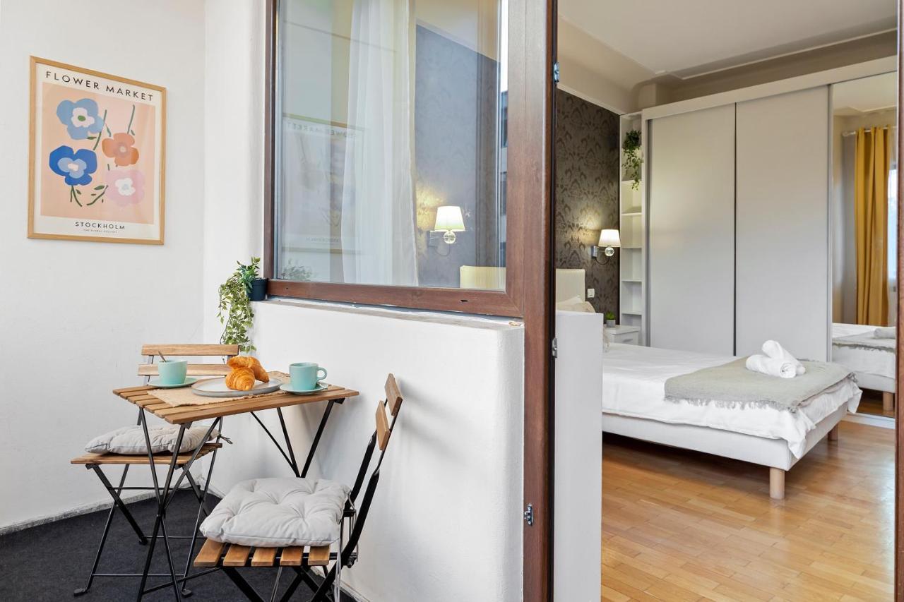 City Heart Retreat Elegant Apartment Бухарест Экстерьер фото