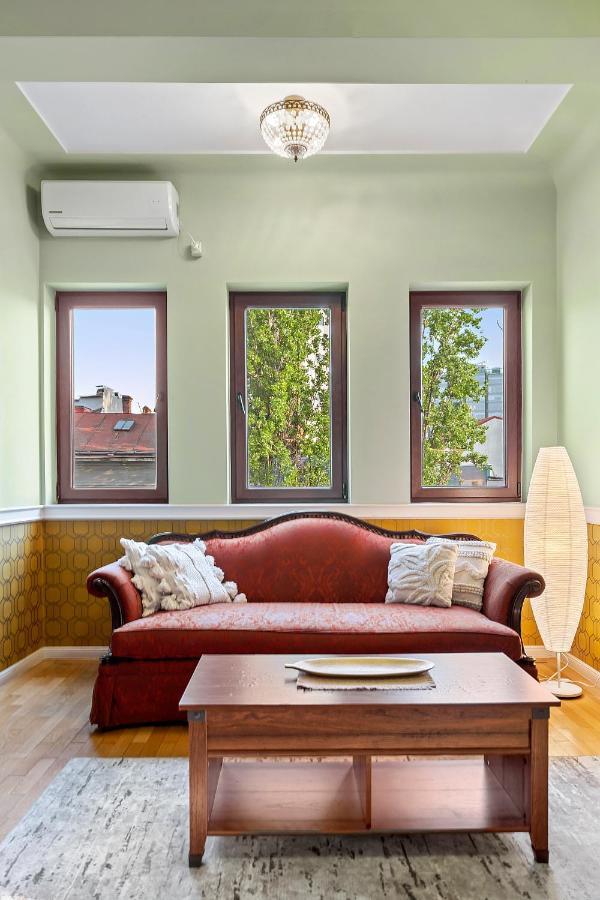 City Heart Retreat Elegant Apartment Бухарест Экстерьер фото